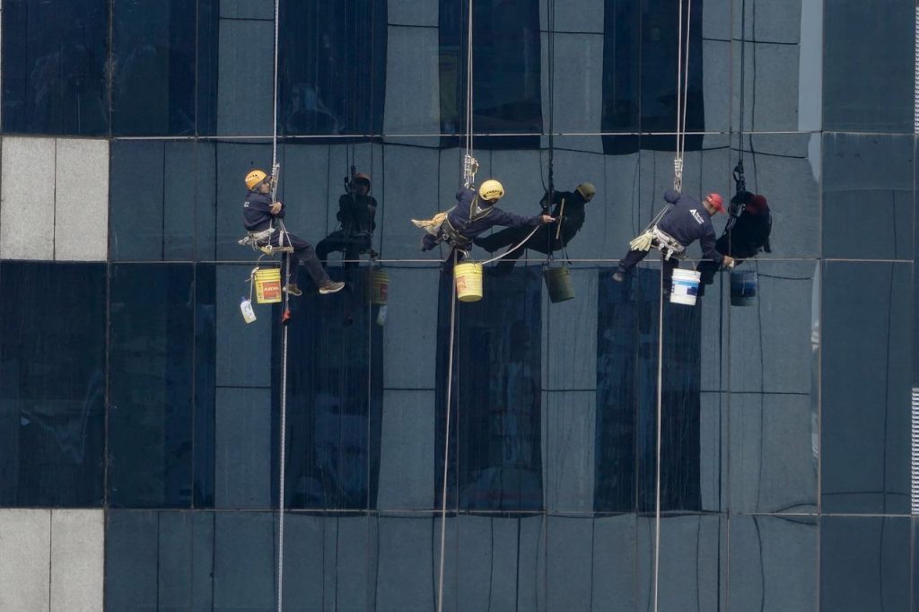 Schone gevel na professionele gevelreiniging in Sittard met moderne reinigingstechnieken